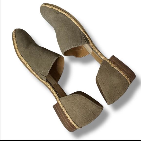 Dolce Vita Shoe 7M Taupe Suede “Cicada” - Picture 5 of 7